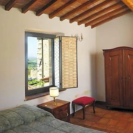 Le 7 Camicie Aparthotel Montalcino